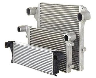 Het aluminium soldeerde Finned de Luchtkoeler van de BuisWarmtewisselaar voor Bouwmachines